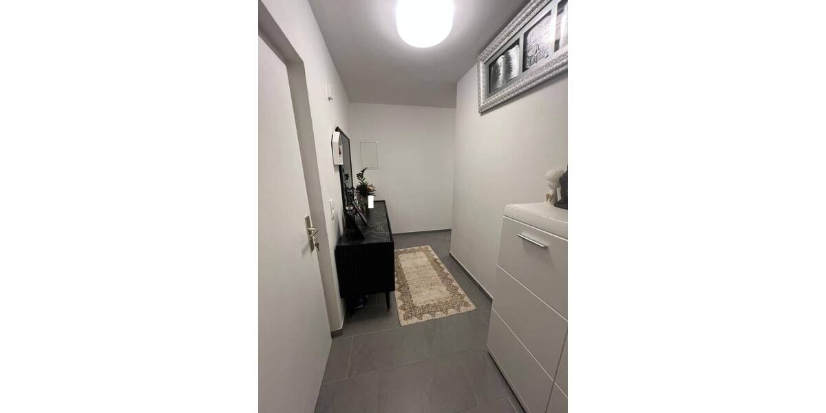 Etagenwohnung Köln Vingst - 2 Zimmer, 64 m&sup2;, 189.000&euro; | Angebot:26037093