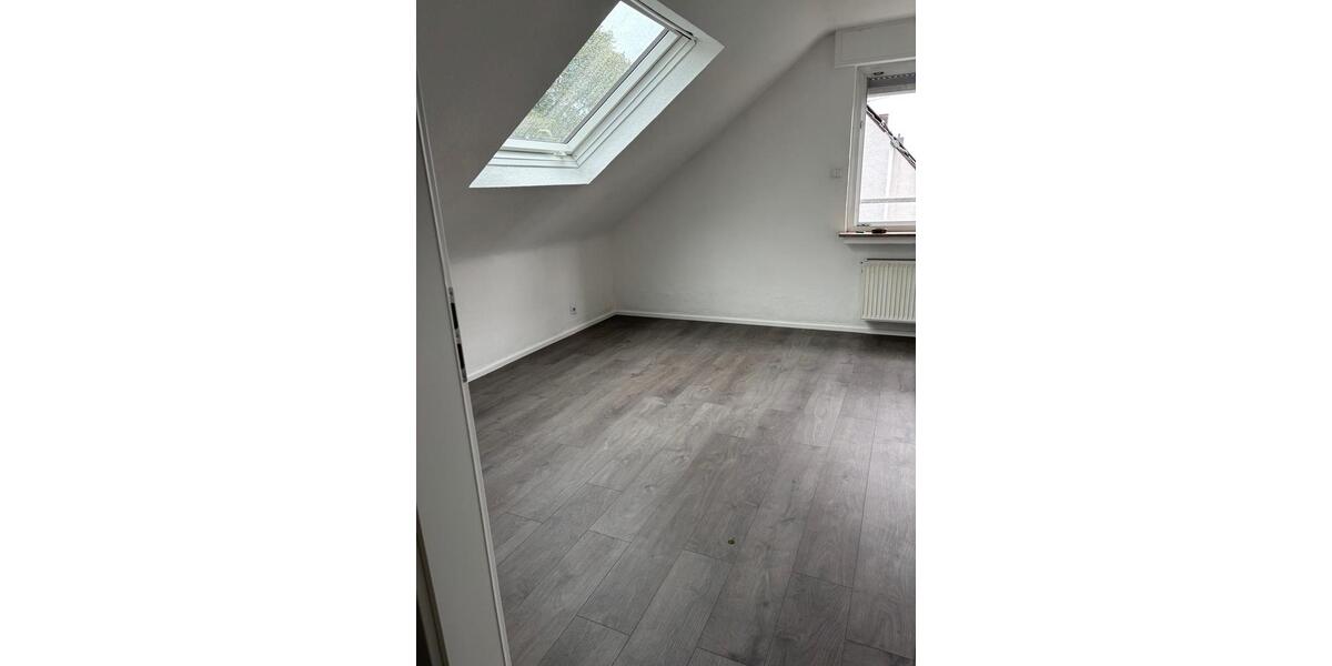 Dachgeschoßwohnung Troisdorf Bergheim - 2 Zimmer, 58 m&sup2;, 1.100&euro; | Angebot:25164063