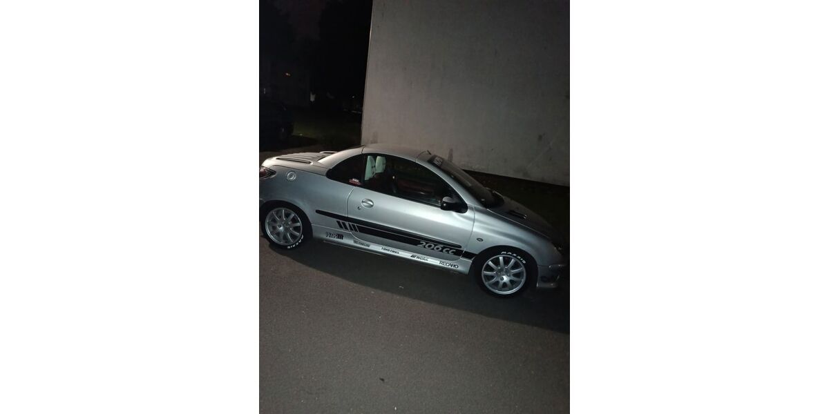 Peugeot 206 160.000 km 1.900 &euro; Wesseling 50389