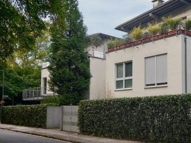 Köln-Junkersdorf, schiclke 3-Zimmer Wohnung mit Kamin, großer Terrasse und TG-Stellplatz - Terrassenwohnung Köln Junkersdorf | Angebot:26181670