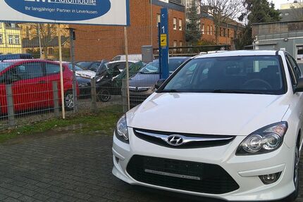 Hyundai i30 145.845 km 4.950 &euro; Leverkusen 51377