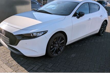 Mazda 3 25.173 km 23.885 &euro; Leverkusen 51373