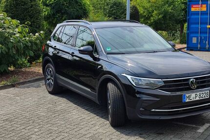 VW Tiguan 22.500 km 28.900 &euro; Haan 42781