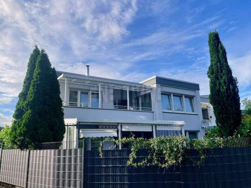 Haus zum Kaufen in Bonn Röttgen 849.000 € 188 m²