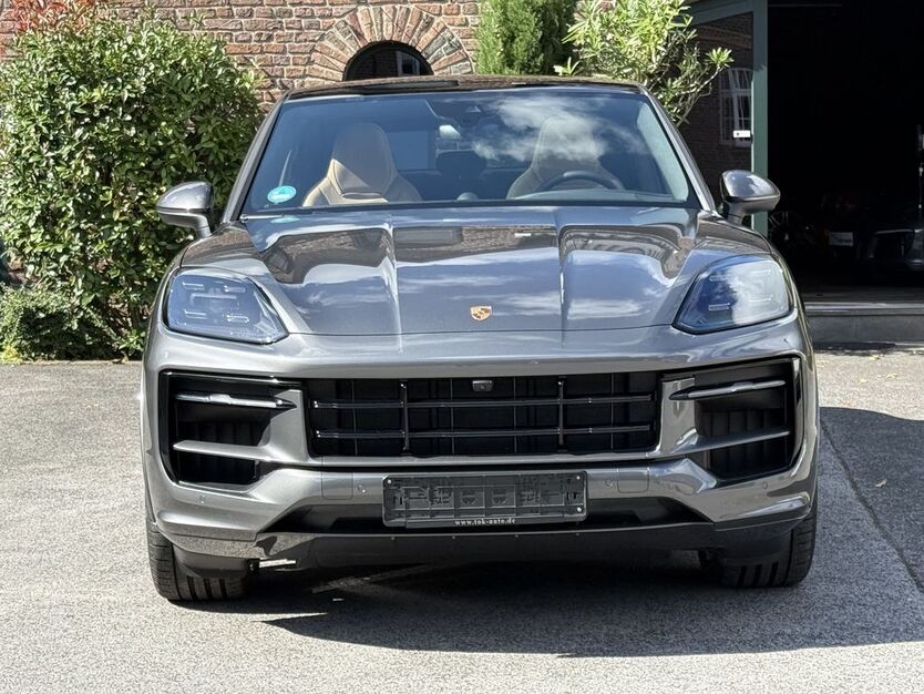 Porsche Cayenne 6.600 km 123.790 € Frechen (bei Köln) 50226