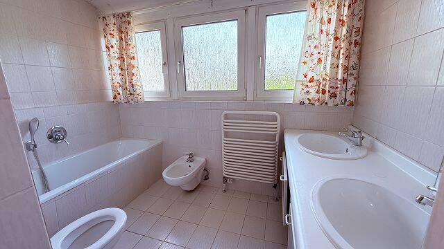 Einfamilienhaus Köln Eil - 6 Zimmer, 140 m&sup2;, 590.000&euro; | Angebot:26292958