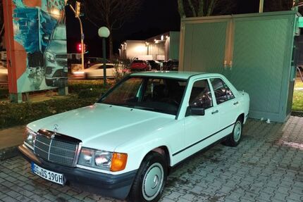 Mercedes-Benz 190 250.000 km 2.800 € Solingen 42697