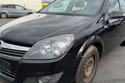 Opel Astra 286.840 km 1.490 &euro; Weilerswist 53919