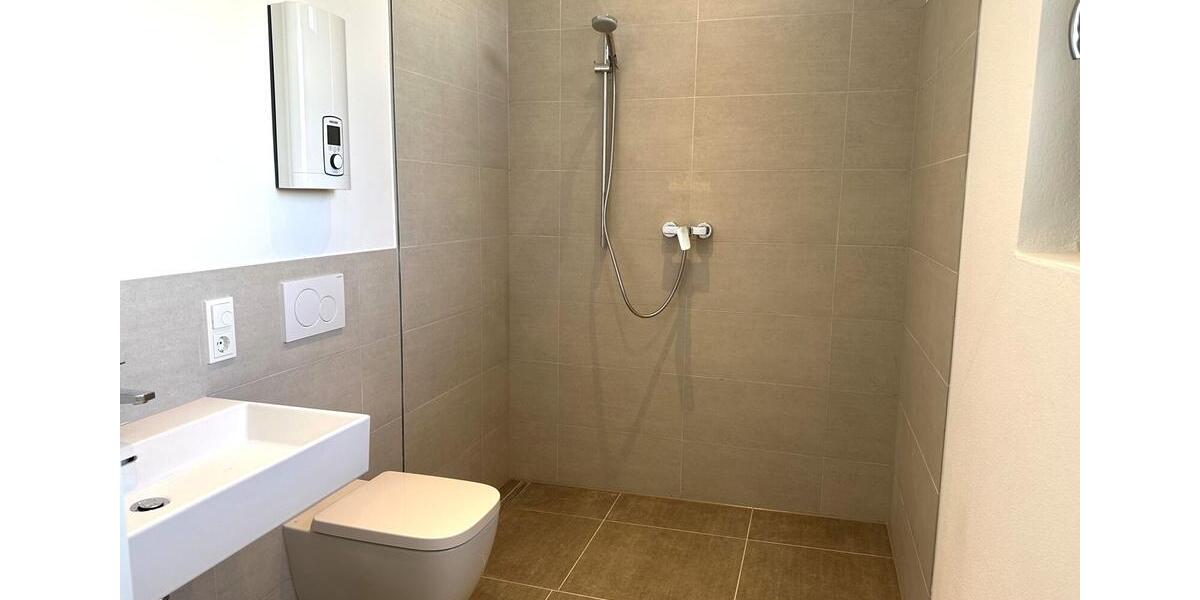 Einfamilienhaus Lohmar - 2 Zimmer, 107 m&sup2;, 1.477&euro; | Angebot:24586941