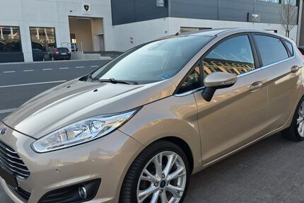 Ford Fiesta 108.000 km 8.500 &euro; Köln 50827