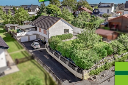 OberpleisBoseroth: Freistehendes EFH mit großem Grundstück, Doppelgarage und herrlichem Ölbergblick 5 zimmer