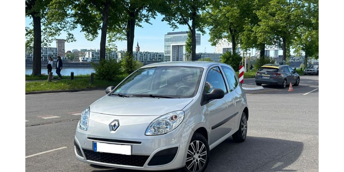 Renault Twingo 64.900 km 3.999 &euro; Köln 51143
