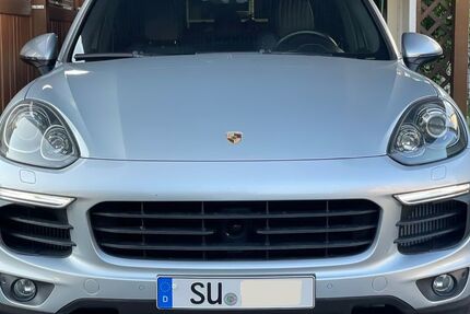 Porsche Cayenne 148.000 km 29.900 &euro; Troisdorf 53842
