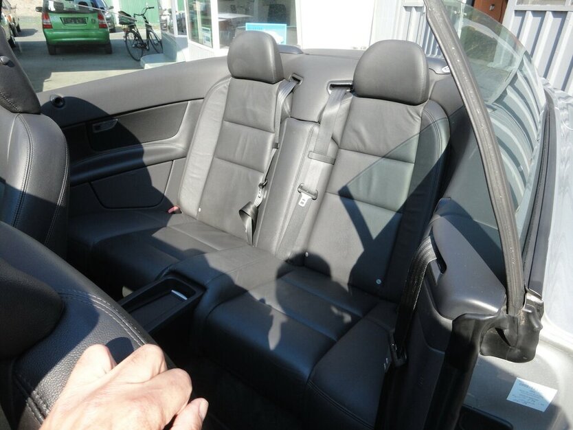 Volvo C70 2,0 D/130 KW 1.Hand Leder+Xenon+Klima Top 151.550 km 12.700 € Neuss 41462