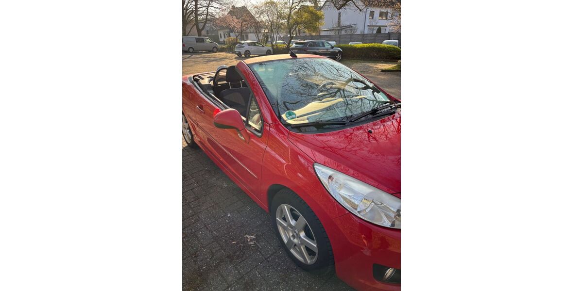 Peugeot 207 82.000 km 4.900 &euro; Hilden 40723