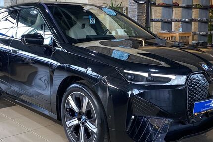 BMW iX 45.000 km 42.400 &euro; Bonn 53227