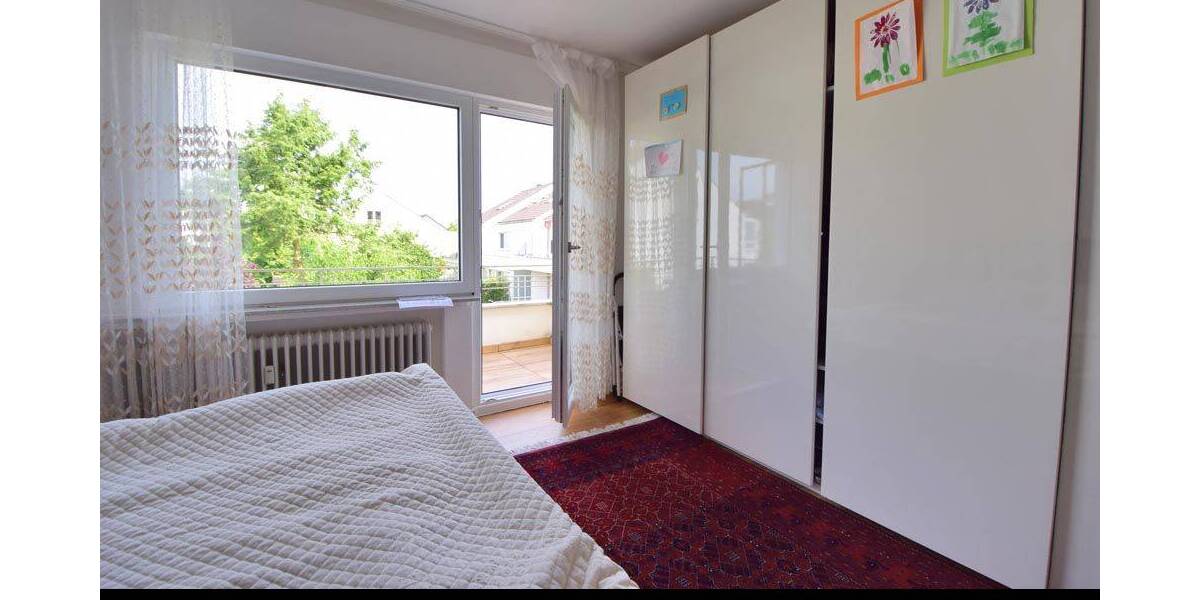Kauf im Paket: 2 vermietete Wohnungen & 1 Garage in einem 3-Familienhaus in Bonn-Röttgen. 6 zimmer