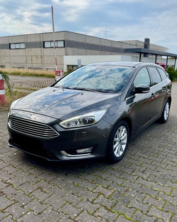 Ford Focus 96.052 km 9.099 € Langenfeld 40764