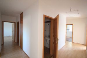 Im Herzen von Pützchen - Große 3-Zimmer-Wohnung mit Sonnenbalkon - Dachgeschoßwohnung Bonn Gielgen | Angebot:26289350