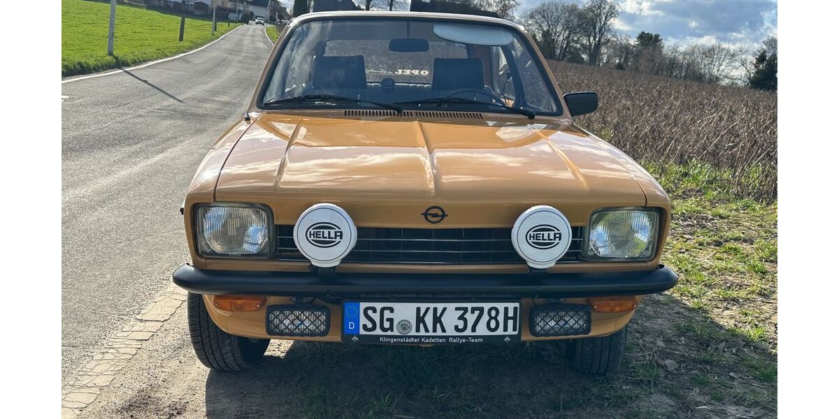 Opel Kadett 106.000 km 8.999 &euro; Solingen 42699