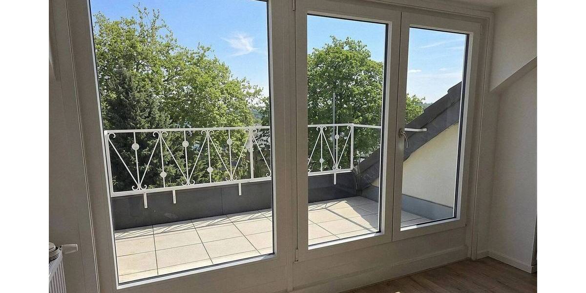 Etagenwohnung Solingen Solingen-Mitte - 3 Zimmer, 90 m&sup2;, 259.000&euro; | Angebot:26150695