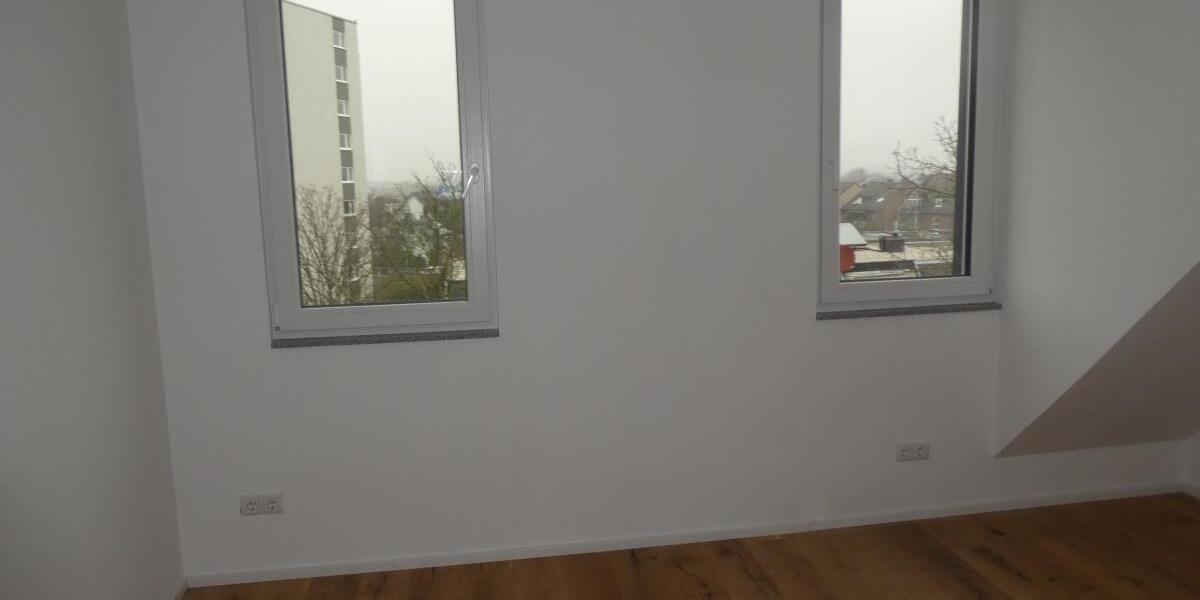 Neue helle Dachgeschoßwohnung mit moderner Heiztechnik im Energiesparhaus Bonn-Endenich - Dachgeschoßwohnung Bonn Dransdorf | Angebot:27302388