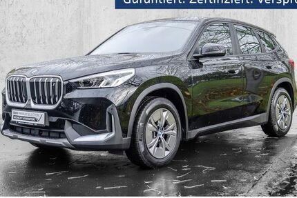 BMW iX1 32.644 km 31.995 &euro; Köln-West 50858