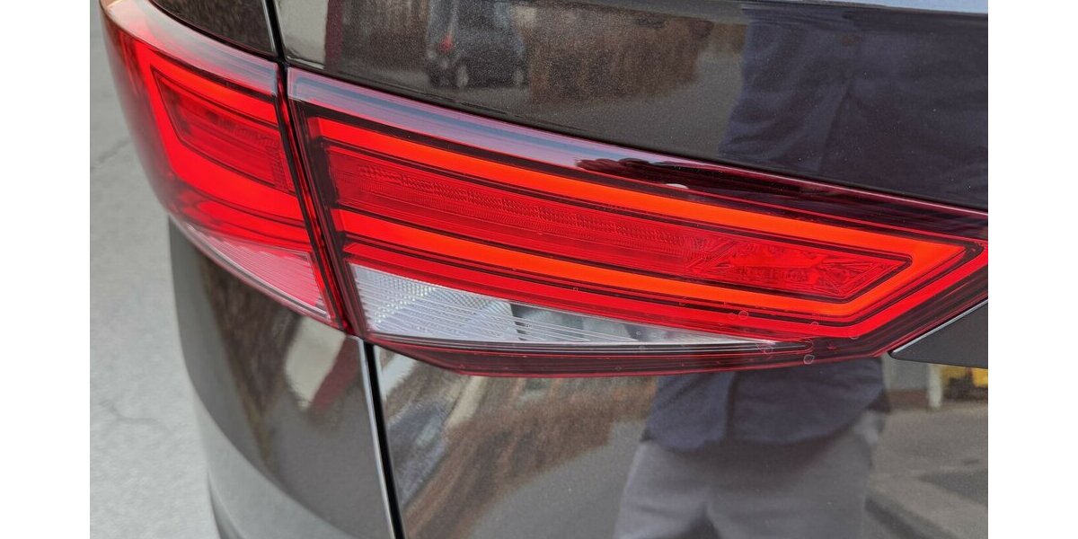 Seat Ateca Leder Navi Klima Temp. SR+WR UNFALLFREI 1a 60.000 km 16.500 &euro; Erftstadt 50374