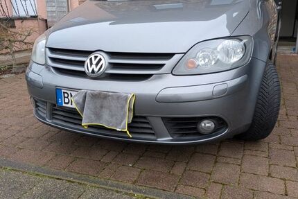 VW Golf Plus 208.000 km 2.695 &euro; Bedburg-rath 50181