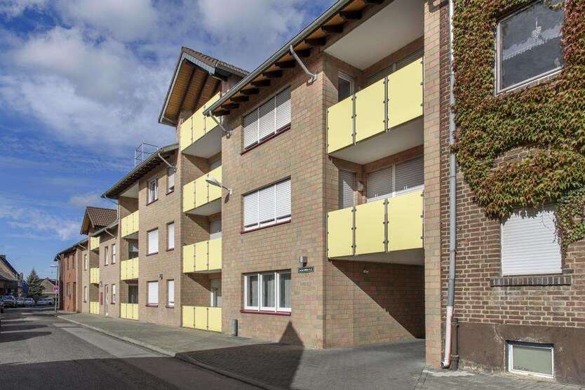 Wohnung zum Mieten in Bergheim 596 € 63 m² 2 zimmer