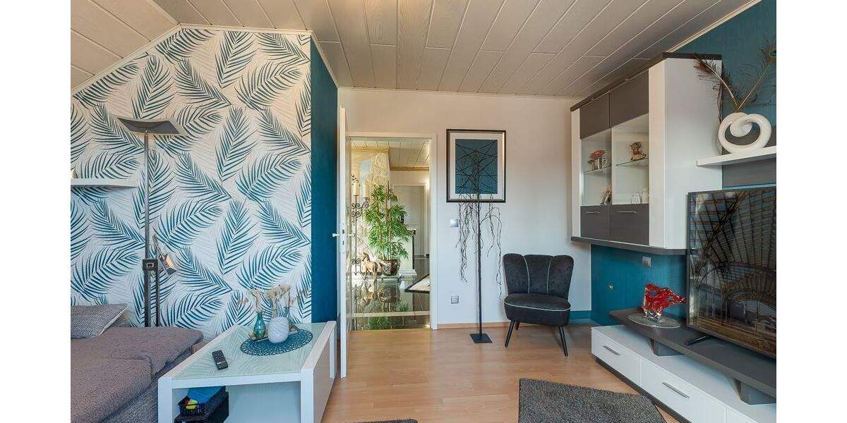 Einfamilienhaus Bedburg Kaster - 8 Zimmer, 341 m&sup2;, 699.000&euro; | Angebot:25176880