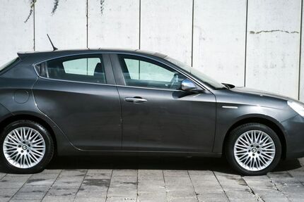 Alfa Romeo Giulietta 129.213 km 6.890 &euro; Bergheim 50127