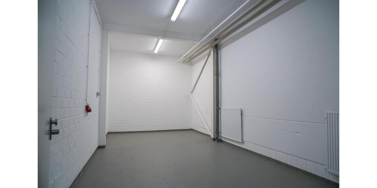 Bonn Beuel - 26 m² Lager Lagerfläche Lagerraum Lagerhalle im EG zimmer