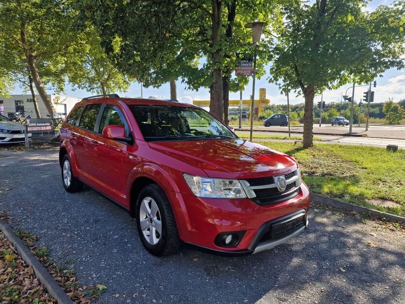 Fiat Freemont 212.000 km 6.999 € Köln 51107