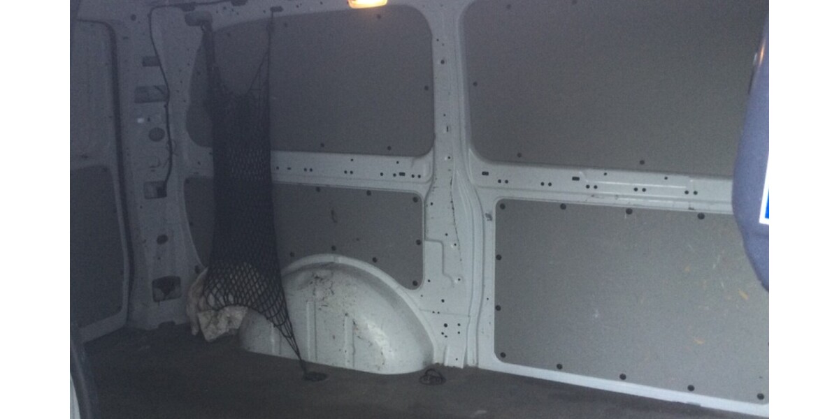 Mercedes-Benz Vito Kasten 94.000 km 18.900 &euro; Kerpen 50171