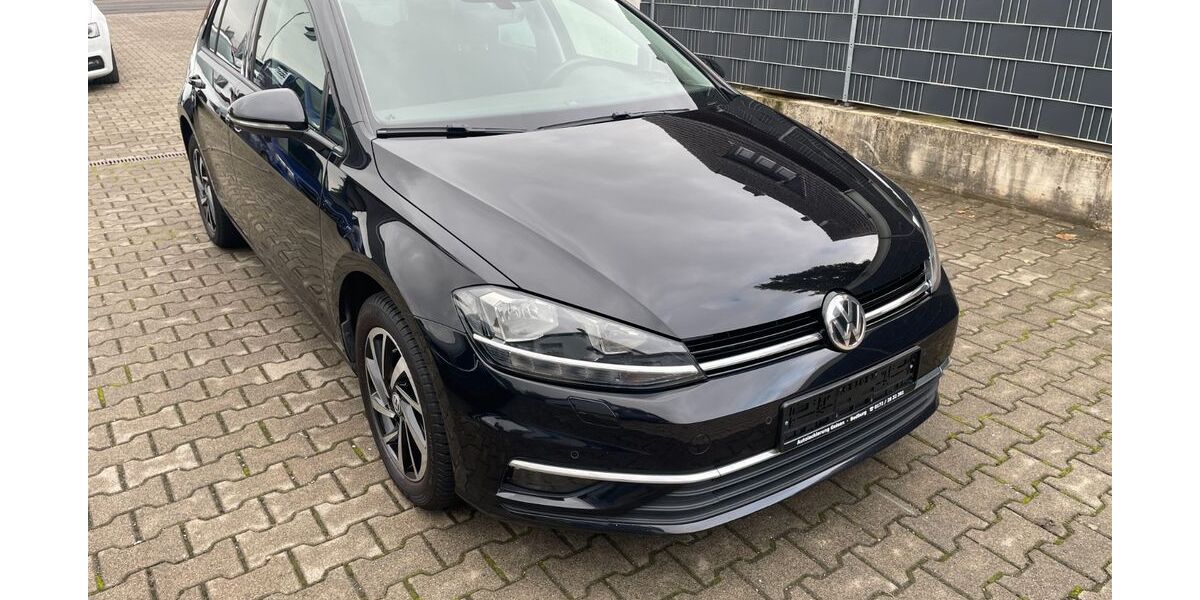 VW Golf 141.000 km 10.950 &euro; Bedburg 50181