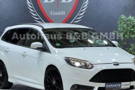 Ford Focus 129.000 km 12.990 € Bergheim 50126