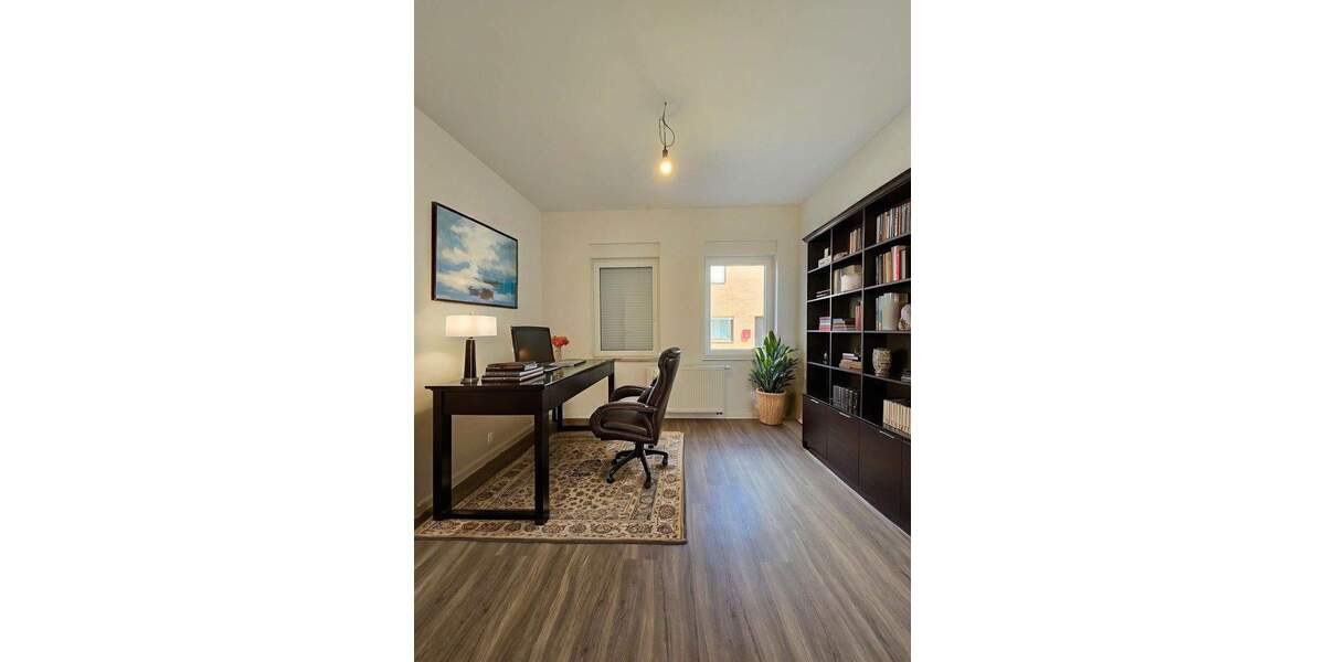 Erstbezug: Saniertes Stadthaus im Zentrum von Frechen 4 zimmer