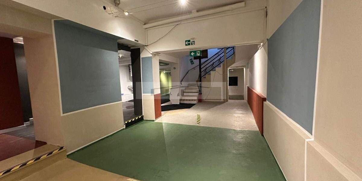 Köln Altstadt: Vielseitige Gewerbefläche mit 2 verbundenen Etagen u. kl. Außenbereich ab ca. 32026 zimmer