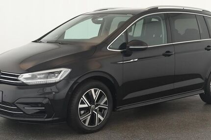 VW Touran 9.500 km 40.884 € Neuss 41464