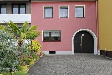 Haus Bornheim / Walberberg Walberberg - 7 Zimmer, 203 m&sup2;, 529.000&euro; | Angebot:26833670