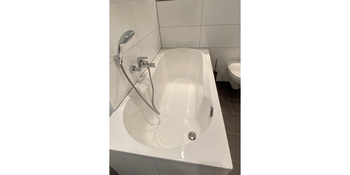 Etagenwohnung Köln Rodenkirchen - 2.5 Zimmer, 90 m&sup2;, 1.700&euro; | Angebot:26493788