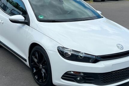 VW Scirocco 147.000 km 6.599 € Leverkusen 51373