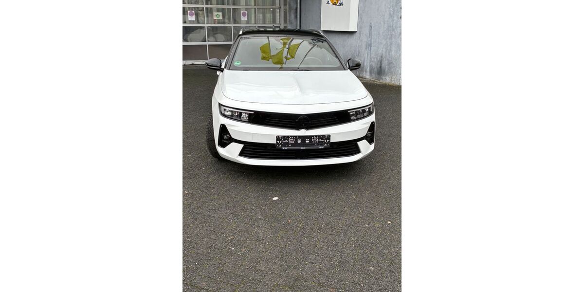 Opel Astra 15.080 km 30.950 &euro; Bergisch Gladbach 51469