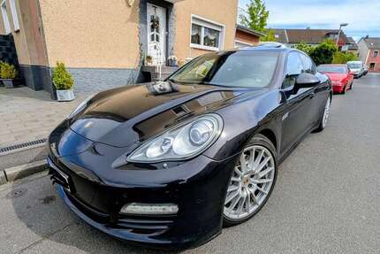 Porsche Panamera 269.980 km 18.850 &euro; Köln 51145