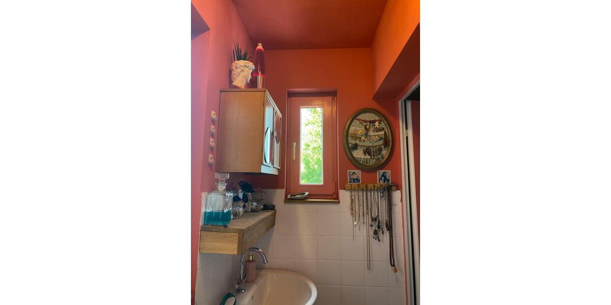 Etagenwohnung Bonn Dottendorf - 1.5 Zimmer, 28 m&sup2;, 685&euro; | Angebot:26337622