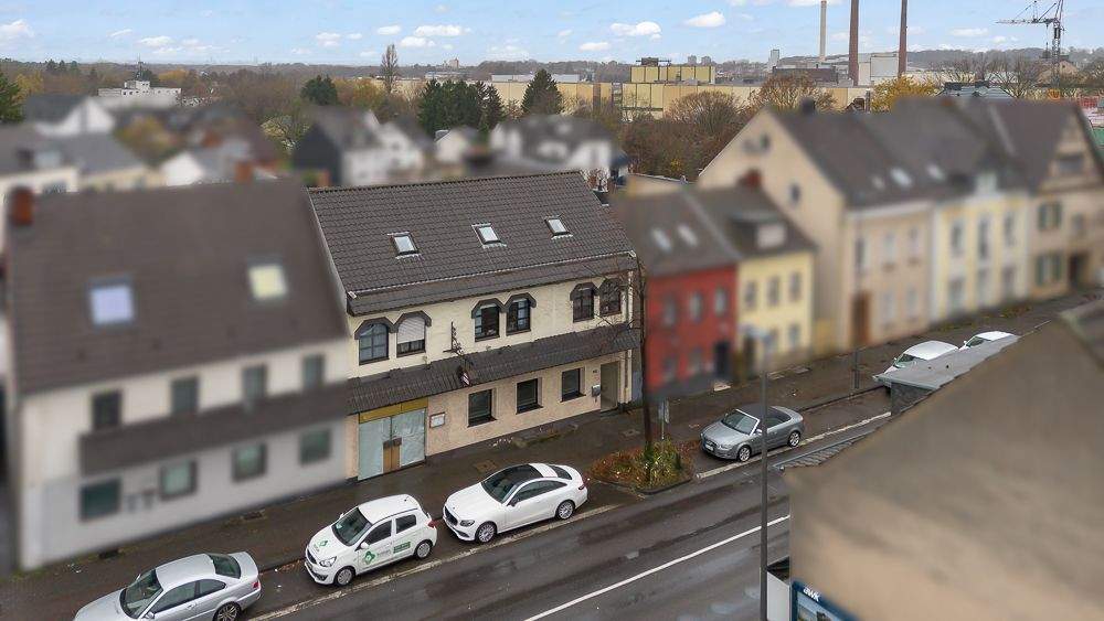 Mehrfamilienhaus, Wohnhaus Bergisch Gladbach Heidkamp - 7 Zimmer, 173 m&sup2;, 830.000&euro; | Angebot:25686490