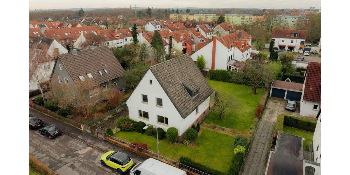 Einfamilienhaus Köln Höhenhaus - 9 Zimmer, 158 m&sup2;, 699.000&euro; | Angebot:24859125