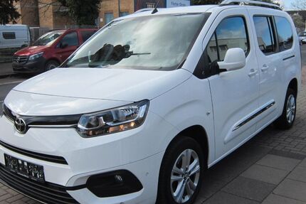 Toyota Proace City 167.400 km 11.990 &euro; Köln 51105