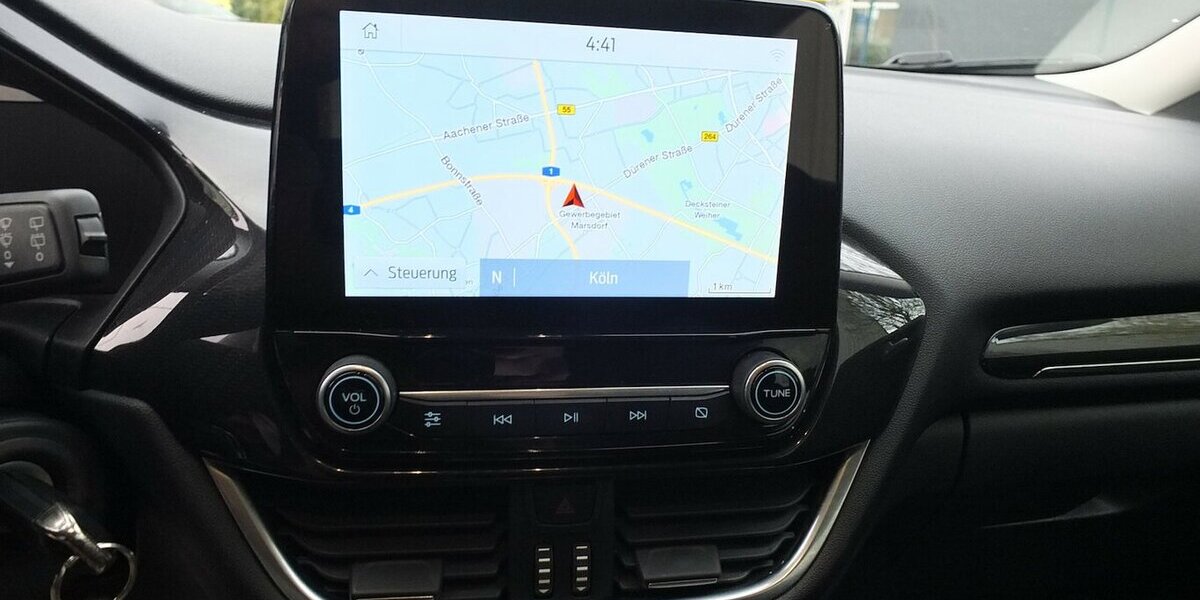Ford Puma TITANIUM ECO BOOST NAVI PDC BLUETOOTH 107.845 km 12.908 &euro; Köln 50858